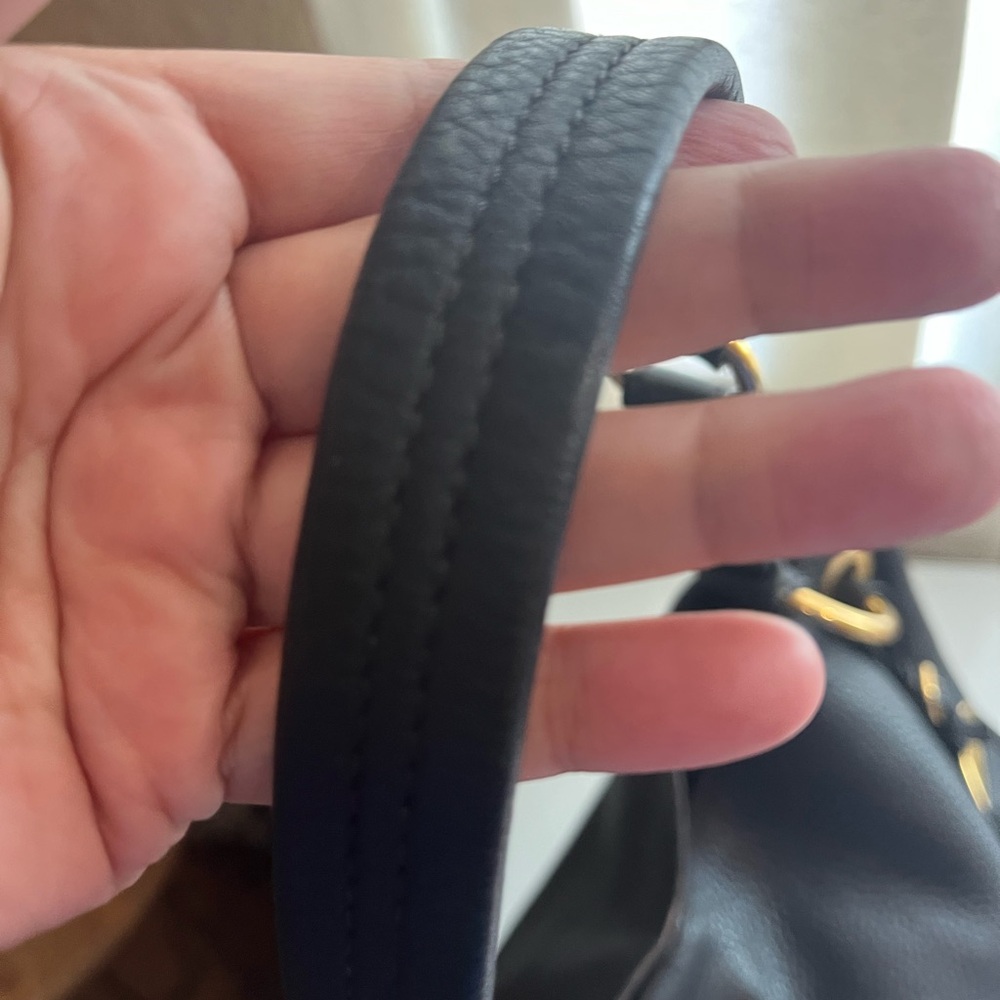 PRADA VITELLO DAINO LEATHER SHOULDER BAG - Picture 5 of 16